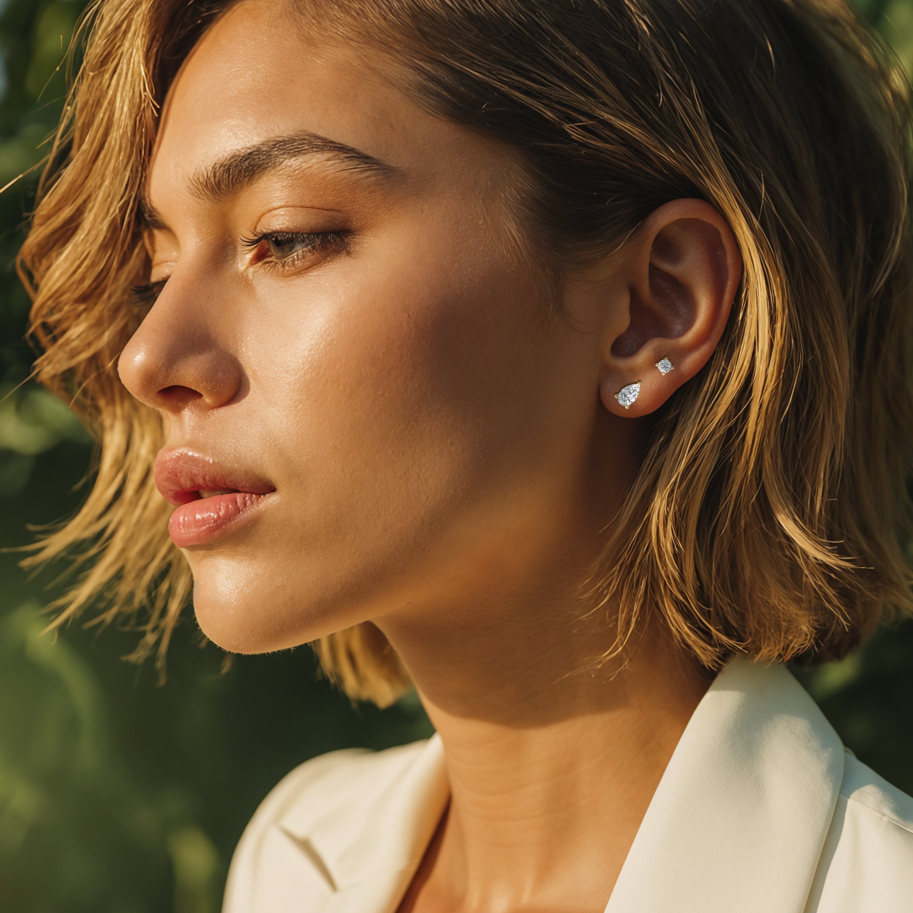 ESSENTIAL SOLITAIRE STUDS I PEAR