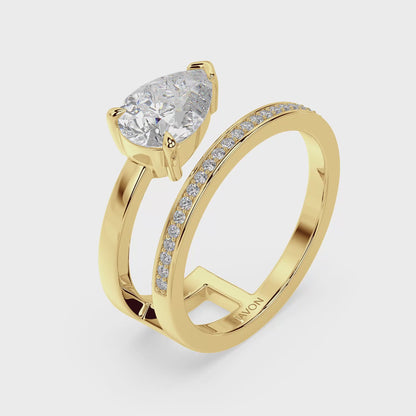 ICONIC RING I PEAR